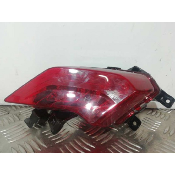 Recambio de piloto trasero derecho para yamaha tmax tmax dx referencia OEM IAM 60505R  