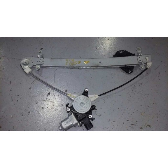 Recambio de elevalunas delantero derecho para subaru impreza g12 limited referencia OEM IAM 61041FG001  2 PINS