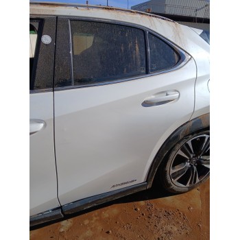 PUERTA TRASERA IZQUIERDA 6700479015 