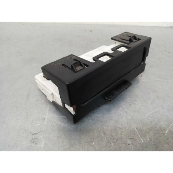 Recambio de display para renault megane ii familiar 1.5 dci diesel referencia OEM IAM 8200350498 21675996 8200350498A