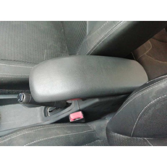 Recambio de apoyabrazos central para citroën c3 collection referencia OEM IAM   