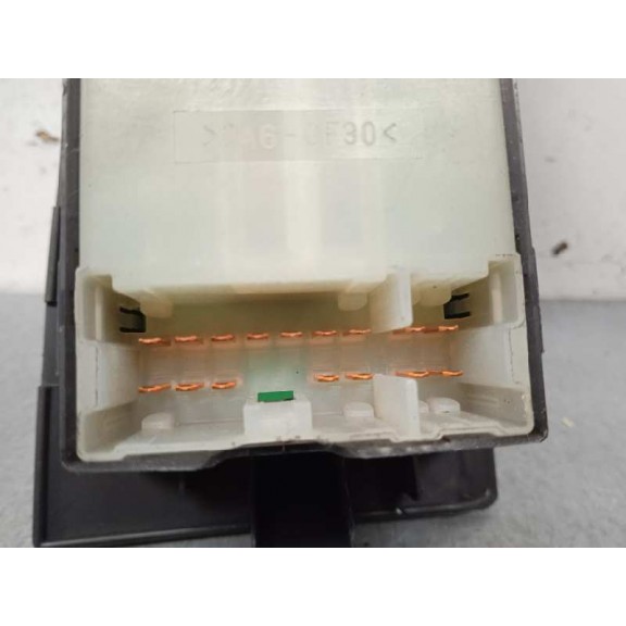 Recambio de mando elevalunas trasero derecho para infiniti fx fx45 referencia OEM IAM   