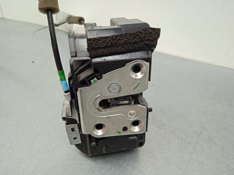 Recambio de cerradura puerta trasera izquierda para nissan note acenta referencia OEM IAM   3 PINS