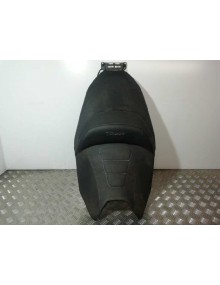 Recambio de juego asientos completo para yamaha tmax tmax dx referencia OEM IAM   