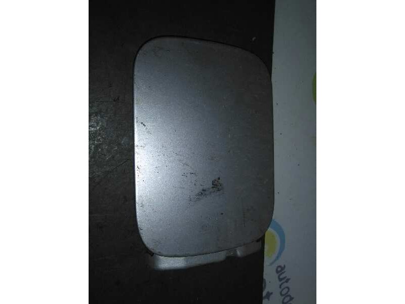 Recambio de tapa exterior combustible para seat ibiza (6k) referencia OEM IAM   PLATA