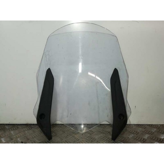 Recambio de parabrisas para yamaha tmax tmax dx referencia OEM IAM CUPULA  