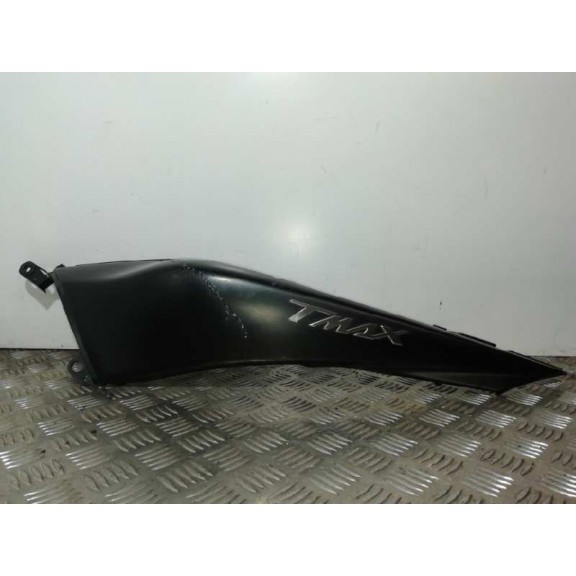 Recambio de plasticos para yamaha tmax tmax dx referencia OEM IAM BC32171100 LATERAL TRASERO IZQUIERDO 