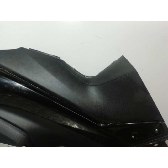 Recambio de plasticos para yamaha tmax tmax dx referencia OEM IAM BC32837M00 DELANTERO LATERAL DERECHO 
