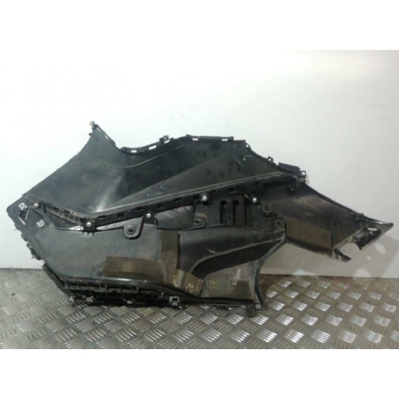 Recambio de plasticos para yamaha tmax tmax dx referencia OEM IAM BC32837M00 DELANTERO LATERAL DERECHO 