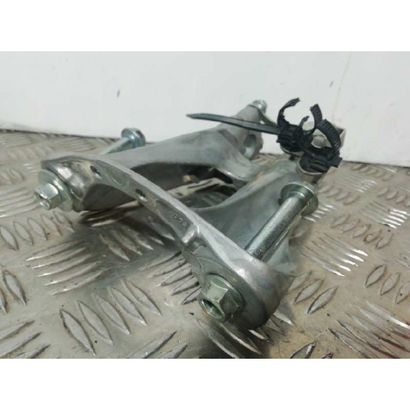 Recambio de soporte para yamaha tmax tmax dx referencia OEM IAM TORRETAMANILLAR  