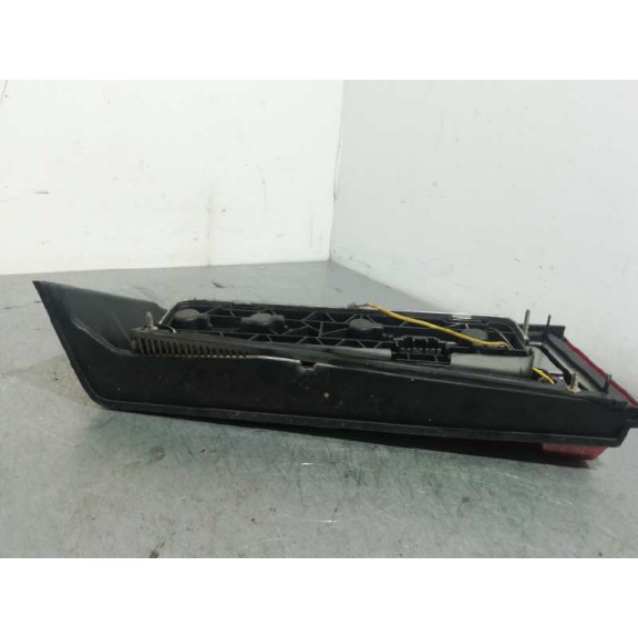 Recambio de piloto trasero derecho para fiat regata berlina 70 es referencia OEM IAM   