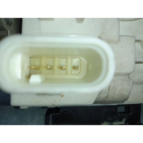 Recambio de cerradura puerta delantera derecha para mercedes-benz clase b (w246) b 180 cdi be (246.200) referencia OEM IAM A1667