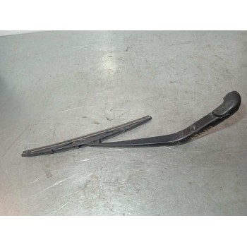 Recambio de brazo limpia trasero para nissan nv 200 (m20) 1.5 dci cat referencia OEM IAM SR  