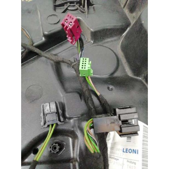 Recambio de elevalunas delantero derecho para mercedes-benz clase b (w246) b 180 cdi be (246.200) referencia OEM IAM A2467230314