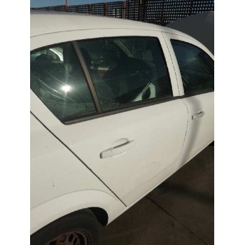 PUERTA TRASERA DERECHA BLANCA 