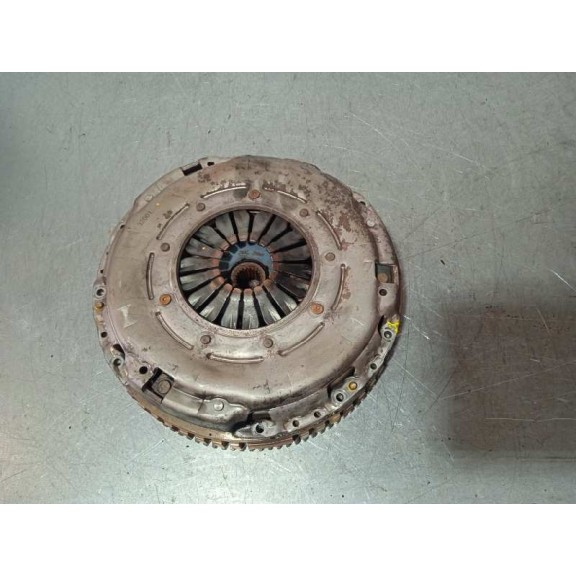 Recambio de kit embrague para kia carens ( ) drive referencia OEM IAM  FIJO 