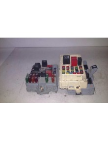 Recambio de caja reles / fusibles para alfa romeo 147 (190) 1.6 16v cat referencia OEM IAM 467463750  