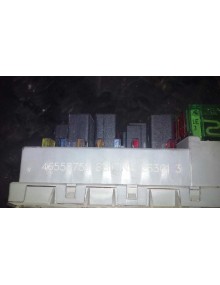 Recambio de caja reles / fusibles para alfa romeo 147 (190) 1.6 16v cat referencia OEM IAM 467463750   2