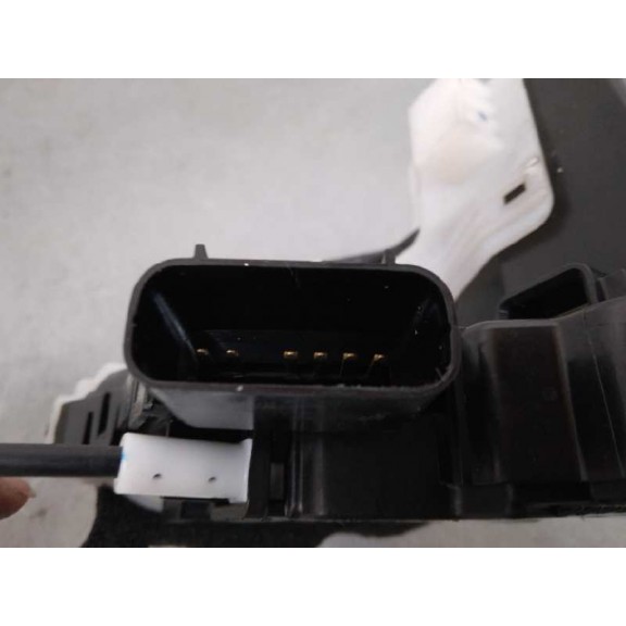 Recambio de cerradura puerta delantera izquierda para hyundai i20 basis blue referencia OEM IAM 81310C8020 6 PINES 