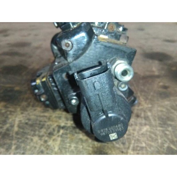 Recambio de bomba inyeccion para opel insignia berlina 2.0 16v cdti referencia OEM IAM 0445010193  BOSCH