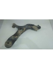 Recambio de brazo suspension inferior delantero derecho para toyota auris active referencia OEM IAM   
