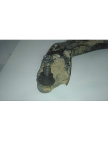 Recambio de brazo suspension inferior delantero izquierdo para toyota auris active referencia OEM IAM    2