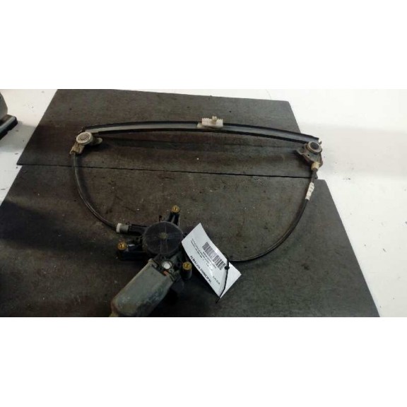 Recambio de elevalunas delantero derecho para peugeot 405 berlina 1.4 referencia OEM IAM   