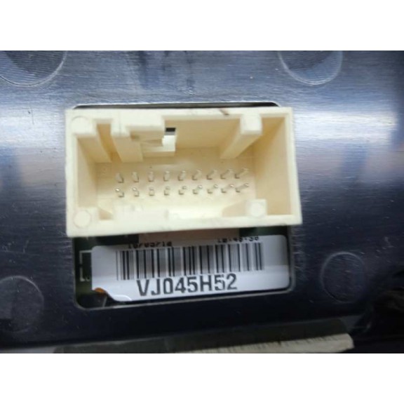 Recambio de cuadro instrumentos para citroën c3 picasso collection referencia OEM IAM 9666986377 CON DISPLAY DIGITAL