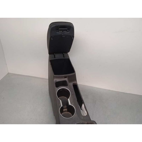 Recambio de consola central para hyundai i30 (gd) 1.6 crdi cat referencia OEM IAM 84610A6100 CON APOYABRAZOS 