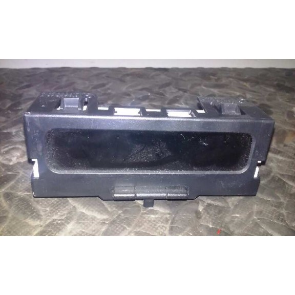 Recambio de display para renault megane ii berlina 5p confort expression referencia OEM IAM 8200350498A  