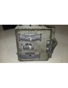 Recambio de caja reles / fusibles para fiat punto berlina (188) 1.2 8v referencia OEM IAM 46760255   2