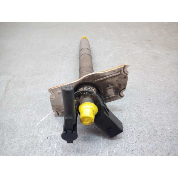 Recambio de inyector para volkswagen passat berlina (3c2) highline referencia OEM IAM 0445116030  