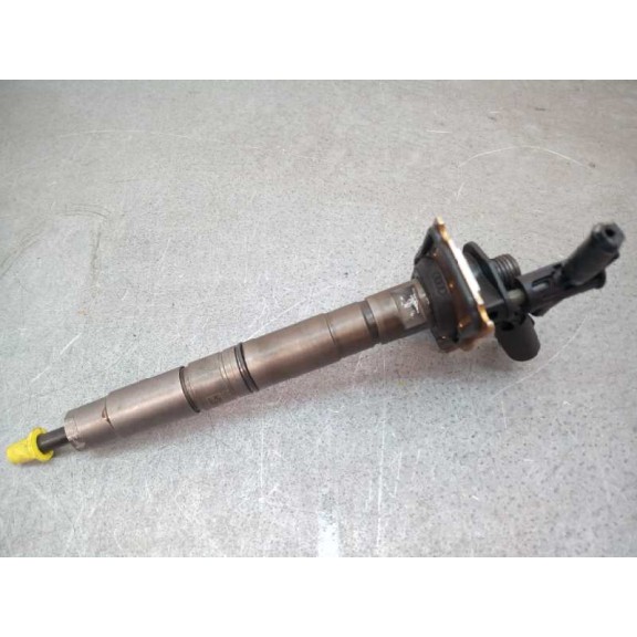 Recambio de inyector para volkswagen passat berlina (3c2) highline referencia OEM IAM 0445116030  