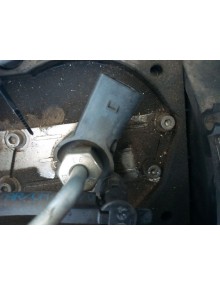 Recambio de inyector para volkswagen passat berlina (3c2) highline referencia OEM IAM 0445116030  