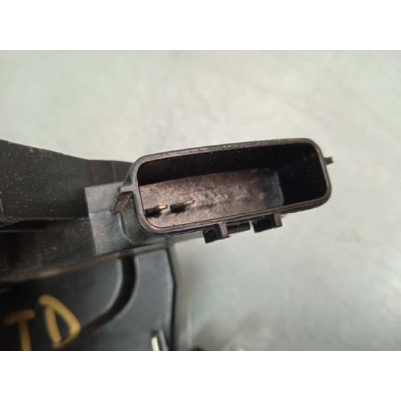 Recambio de cerradura puerta trasera derecha para nissan juke (f15) acenta referencia OEM IAM G1014510  2 PINS