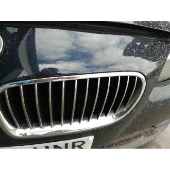 Recambio de rejilla delantera para bmw serie 5 lim. (f10) 2.0 turbodiesel referencia OEM IAM 51137200 RIÑÓN IZQUIERDO 