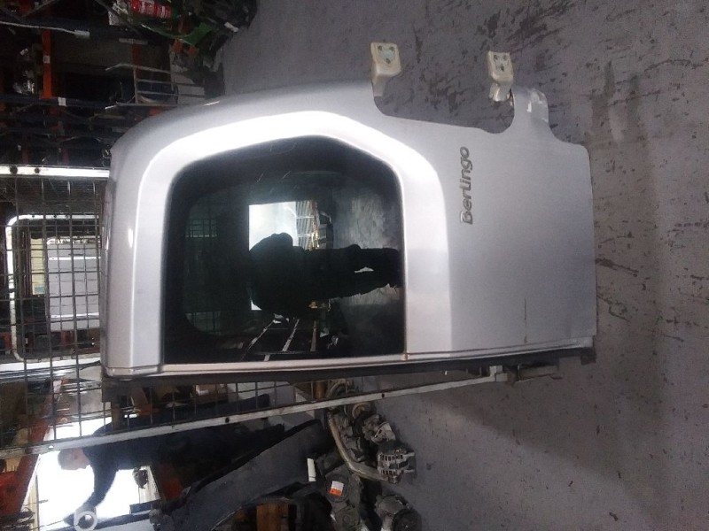 Recambio de porton trasero derecho para citroën berlingo station wagon xtr referencia OEM IAM   