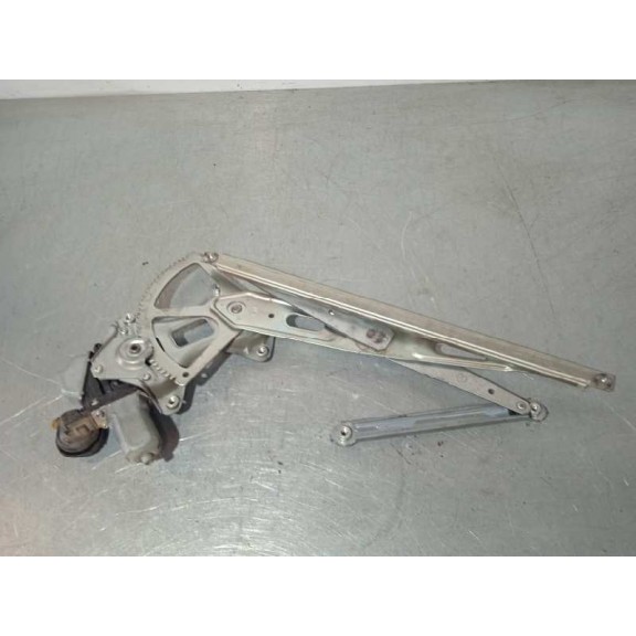 Recambio de elevalunas trasero derecho para toyota prius (nhw30) advance referencia OEM IAM 8571047080 ELECTRICO 5 PINES 