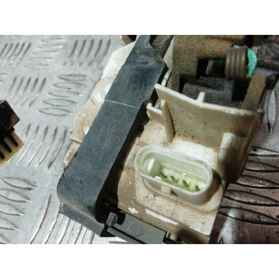 Recambio de cerradura puerta trasera izquierda para dodge caliber s referencia OEM IAM   
