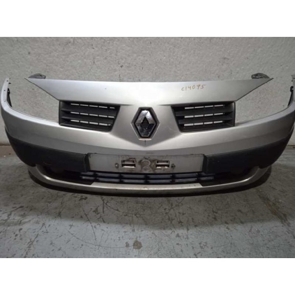 Recambio de paragolpes delantero para renault megane ii berlina 5p confort authentique referencia OEM IAM 8200113652  