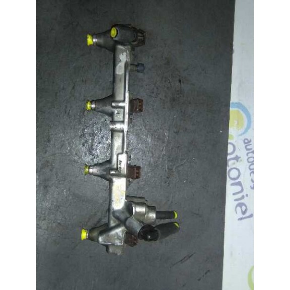 Recambio de rampa inyectora para ford mondeo berlina (gd) ambiente referencia OEM IAM 938F9D280  