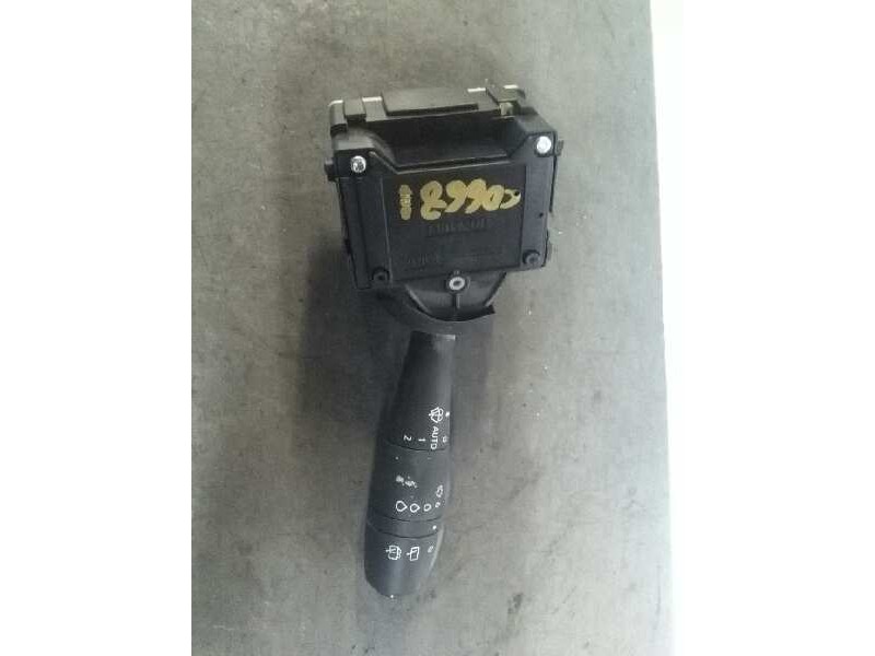 Recambio de mando limpia para renault clio iv dynamique referencia OEM IAM 8201168016  