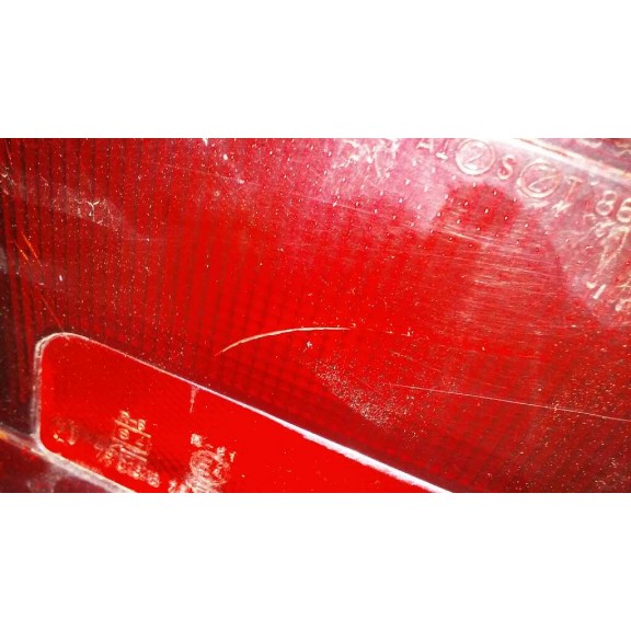 Recambio de piloto trasero izquierdo para mitsubishi colt (c50) gl referencia OEM IAM KN20EV  