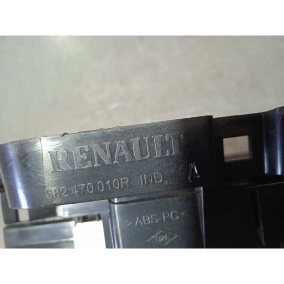 Recambio de sistema navegacion gps para renault megane iii sport tourer luxe referencia OEM IAM 682470010R  