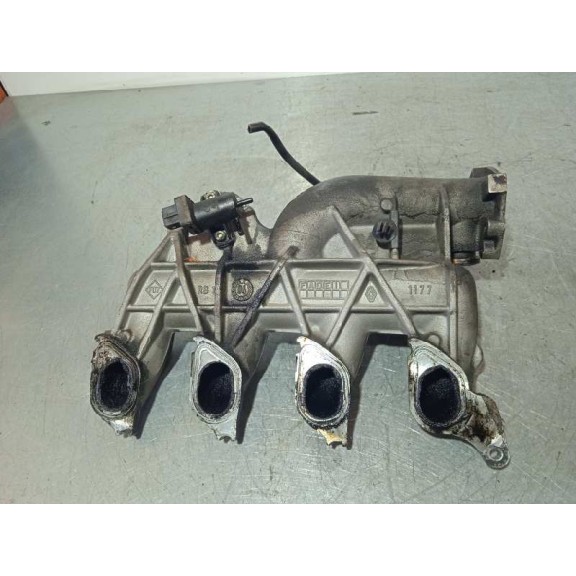 Recambio de colector admision para renault megane grand scenic ii (7 plazas) referencia OEM IAM 8200272607  