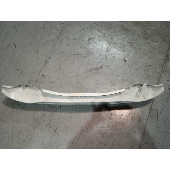 Recambio de refuerzo paragolpes trasero para volvo v40 2.0 diesel cat referencia OEM IAM   