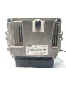Recambio de centralita motor uce para opel astra gtc cosmo referencia OEM IAM 0281014643  
