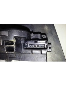 Recambio de cerradura puerta trasera derecha para hyundai i30 referencia OEM IAM   4 PINS 2