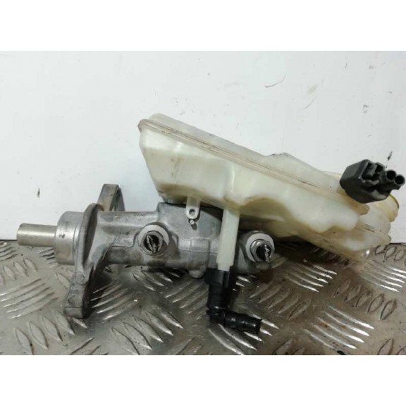 Recambio de bomba freno para volvo v40 2.0 diesel cat referencia OEM IAM 31329534  