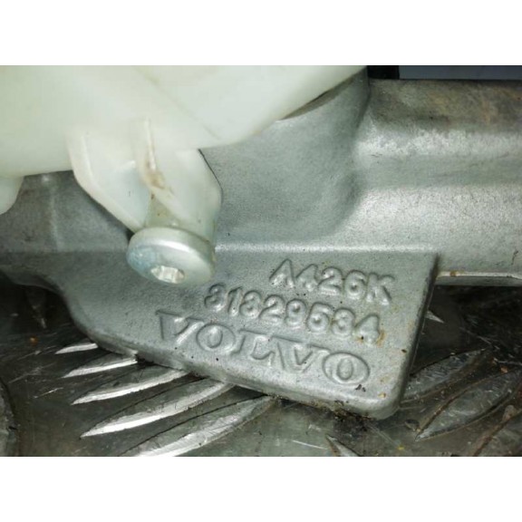 Recambio de bomba freno para volvo v40 2.0 diesel cat referencia OEM IAM 31329534  